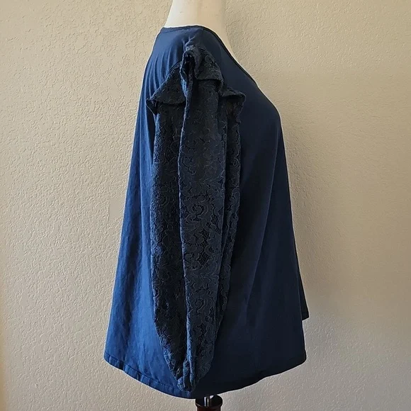 Pioneer Woman Blue Lace Knit Top - Picture 2 of 5